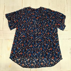 Bandolino Hi-Lo Floral Top